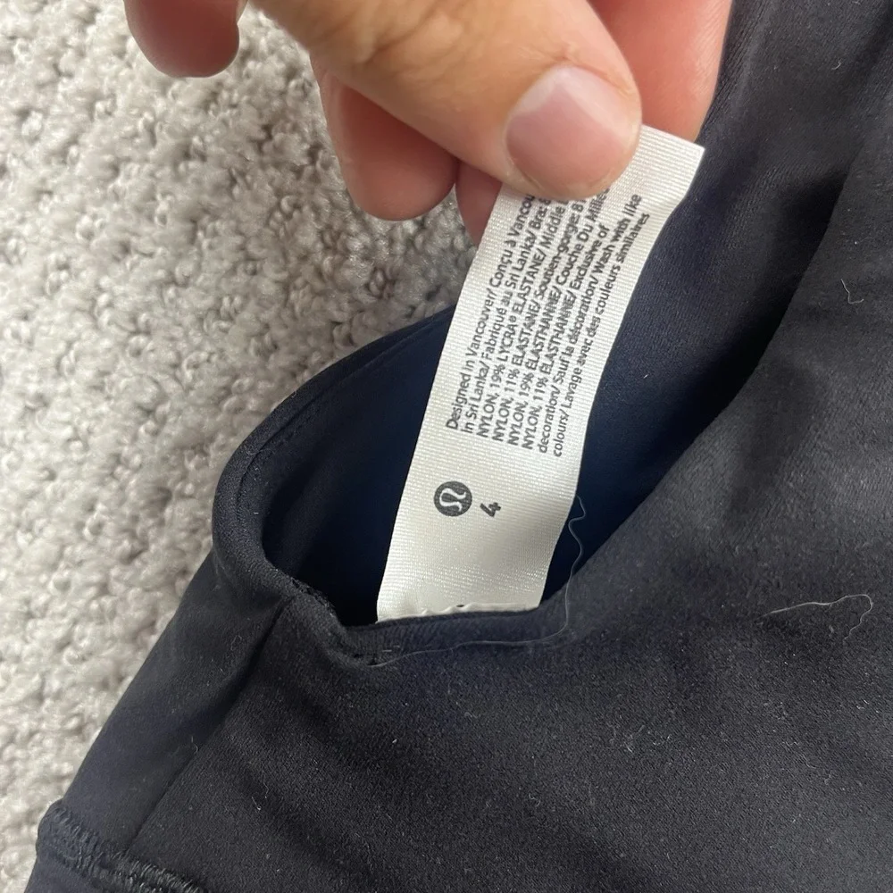 Lululemon Align Asymmetrical Bra A/B Cup Black Women's Size 4 W2DPPS NWT